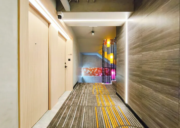 Citichic Sukhumvit 13 By Compass Hospitality - Newly Renovated